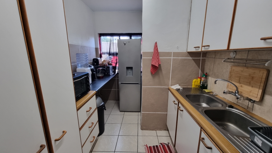 8 Bedroom Property for Sale in Die Bos Western Cape